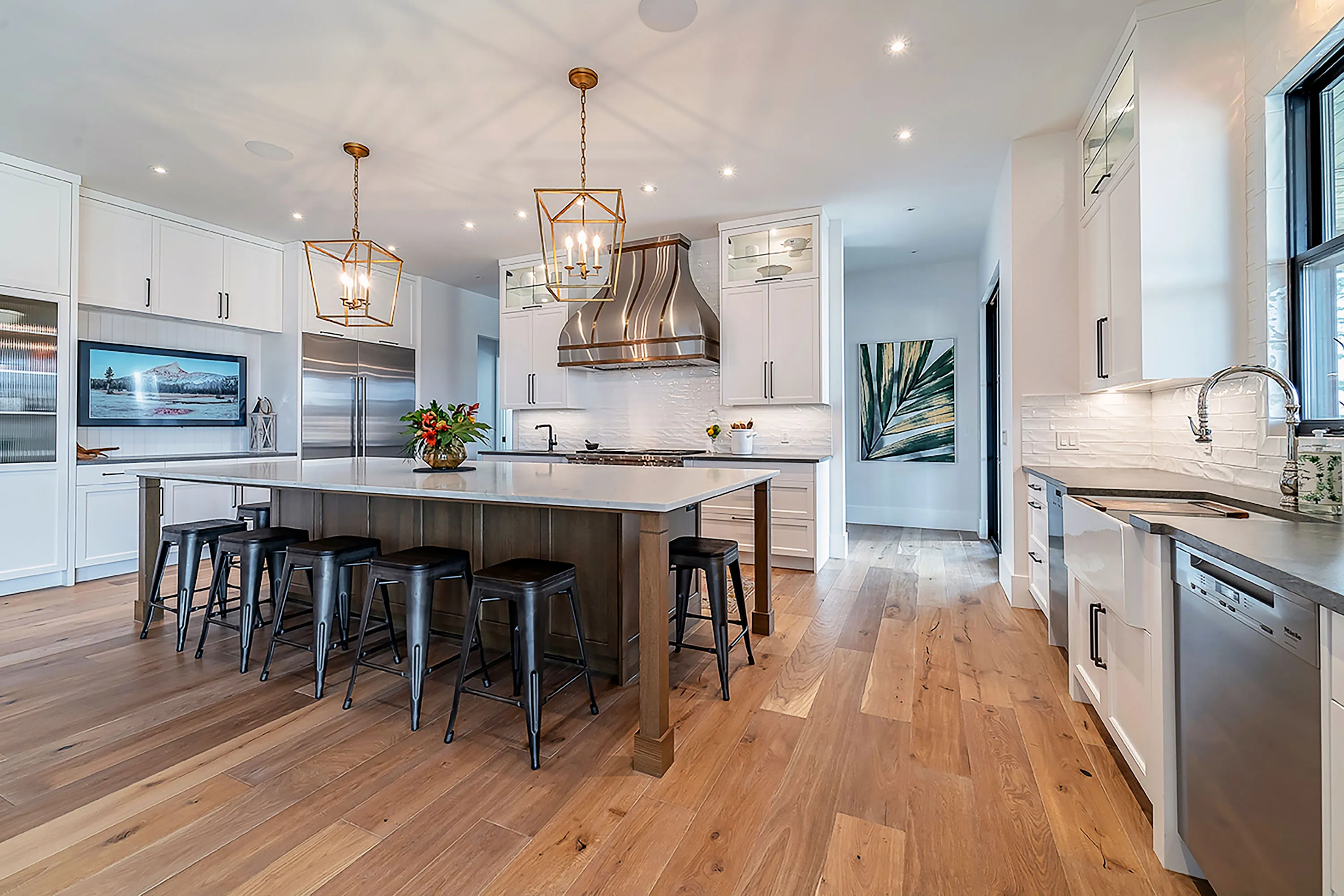 Wide modern renovated kitchen in Calgary, AB.